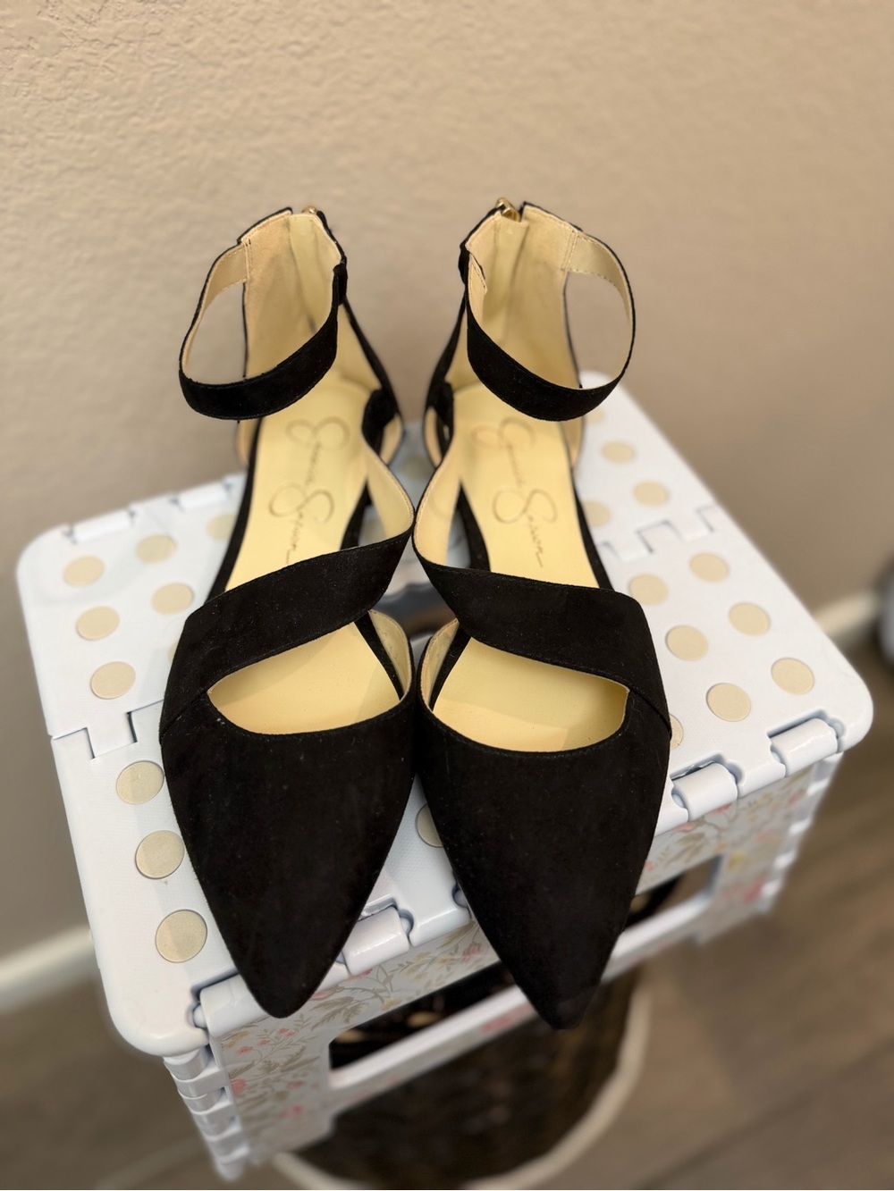 Jessica Simpson Black Pointed Crisscross Ankle-Strap Flats